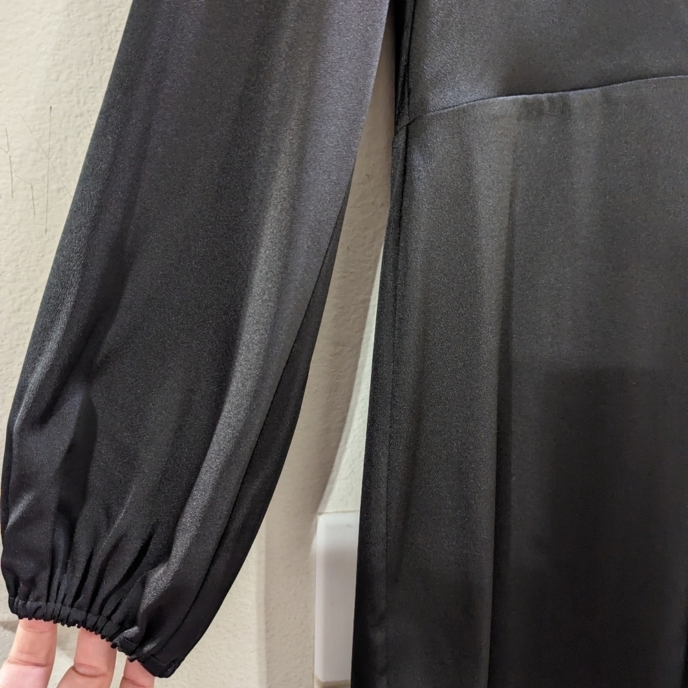 Alex Marie Iris V-Neck Satin Crepe Long Sleeve A-Line Dress - Picture 8 of 11
